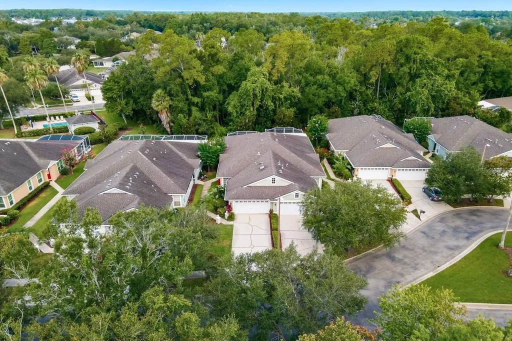 9811 Gingerwood Drive Tampa FL 33626