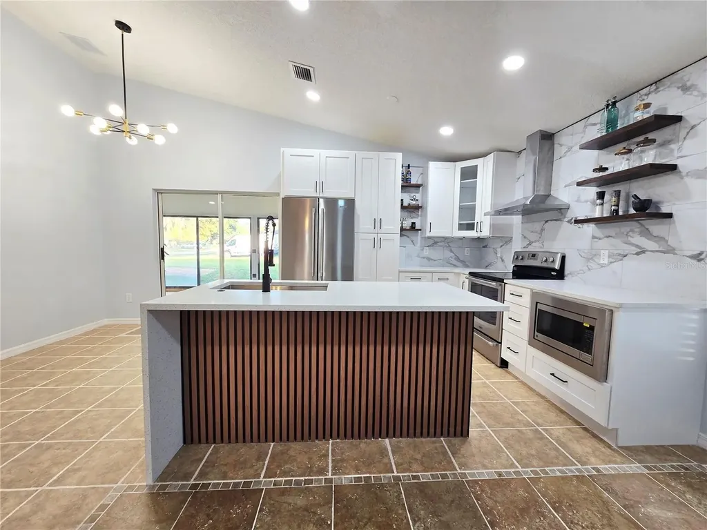 531 1st Avenue Altamonte Springs FL 32714