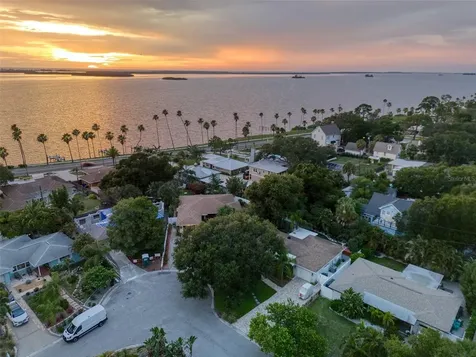 128 Edgewater Terrace Dunedin FL 34698