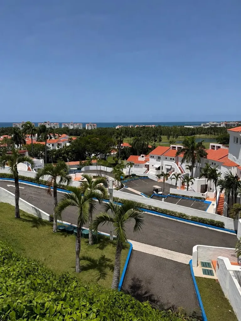 9B Villa Las Brisas, Rio Mar Rio Grande PR 00745