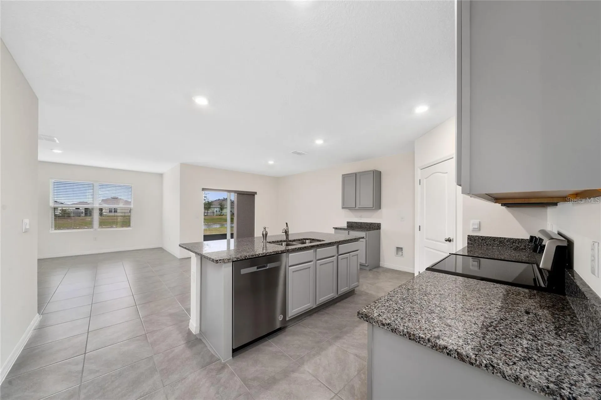 1213 Red Hill Road Davenport FL 33837