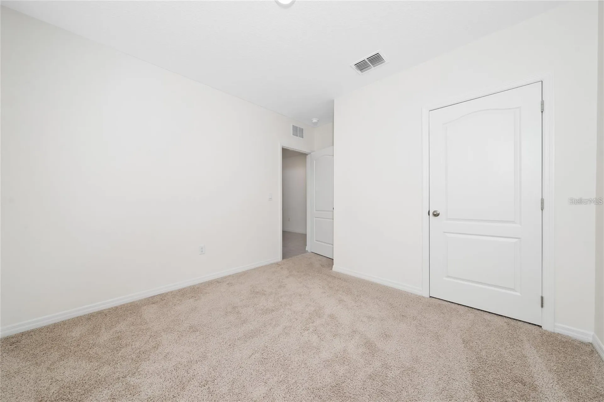 1213 Red Hill Road Davenport FL 33837