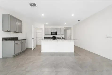 1213 Red Hill Road Davenport FL 33837