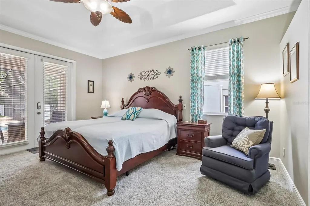 115 W Blue Water Edge Drive Eustis FL 32736
