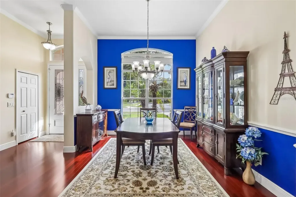 115 W Blue Water Edge Drive Eustis FL 32736