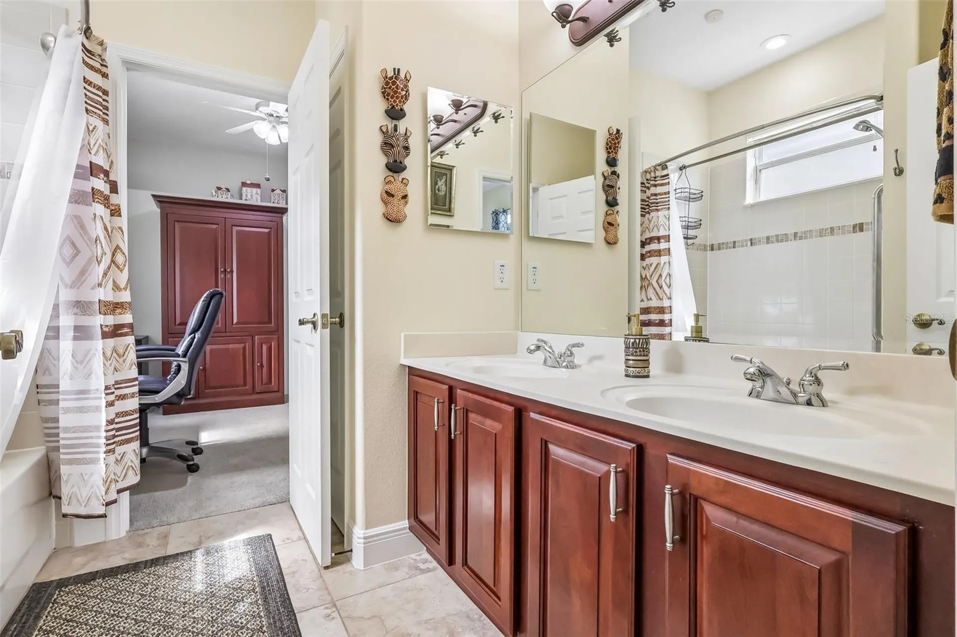 115 W Blue Water Edge Drive Eustis FL 32736