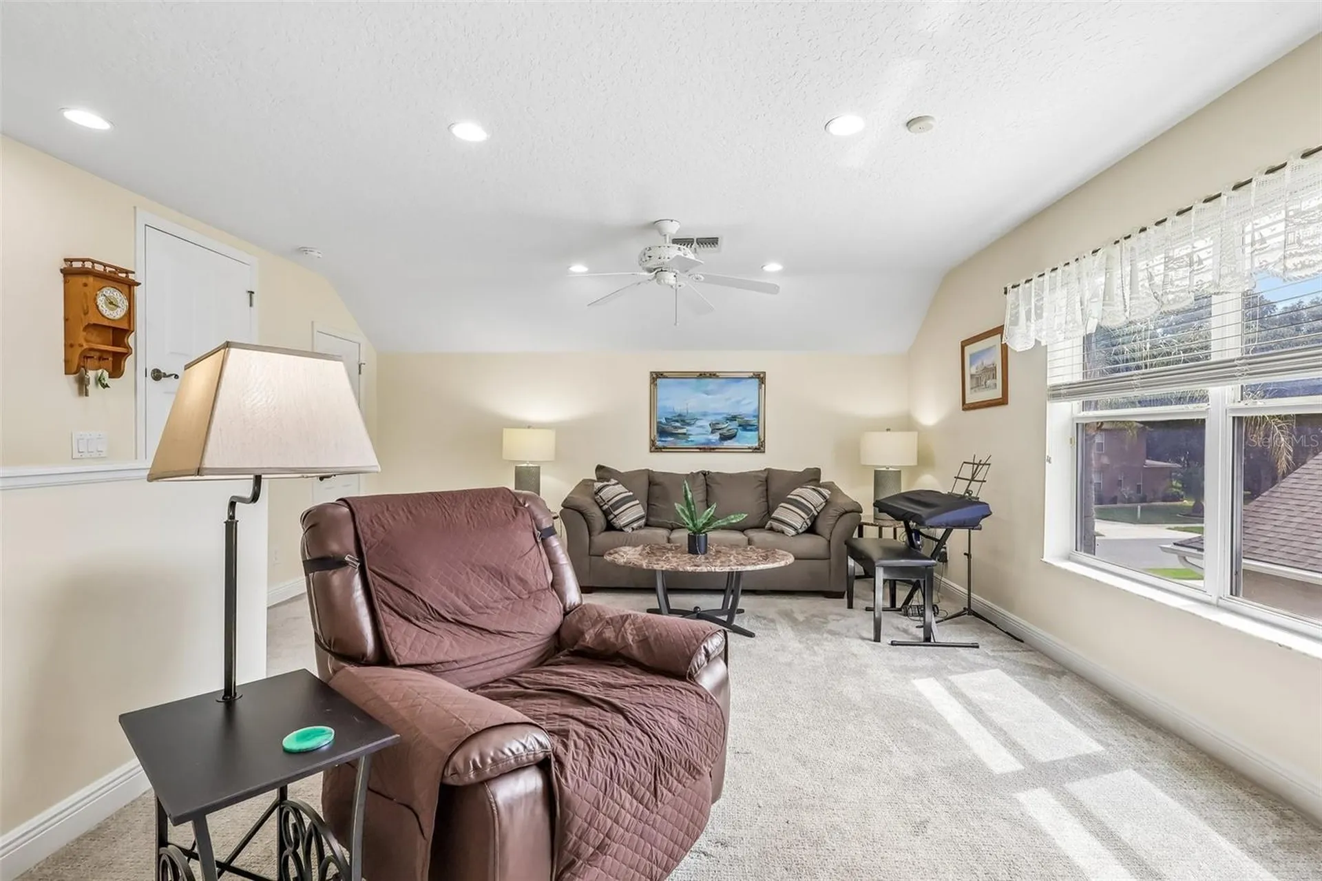 115 W Blue Water Edge Drive Eustis FL 32736