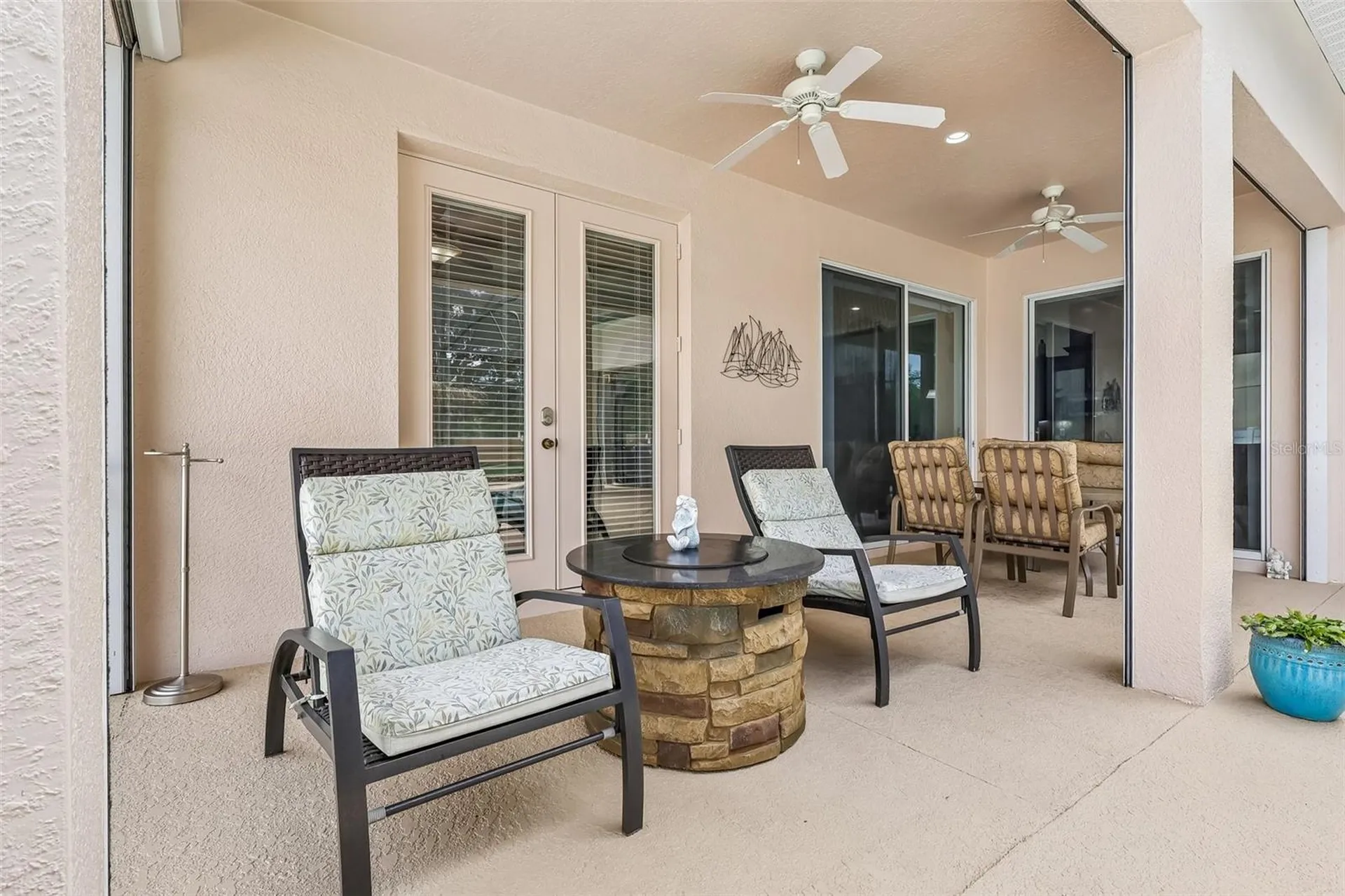 115 W Blue Water Edge Drive Eustis FL 32736