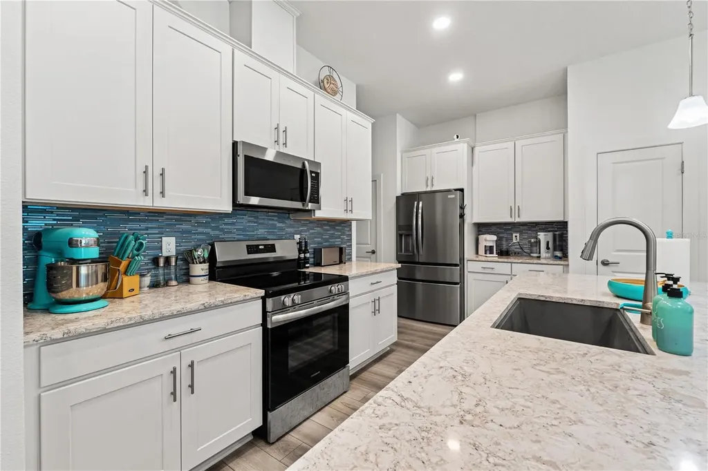 11153 Wood Owl Avenue Weeki Wachee FL 34614