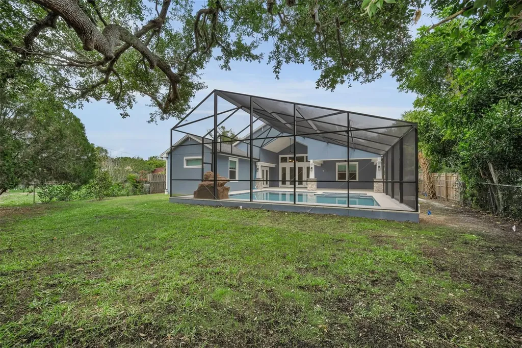 522 Louden Avenue Dunedin FL 34698