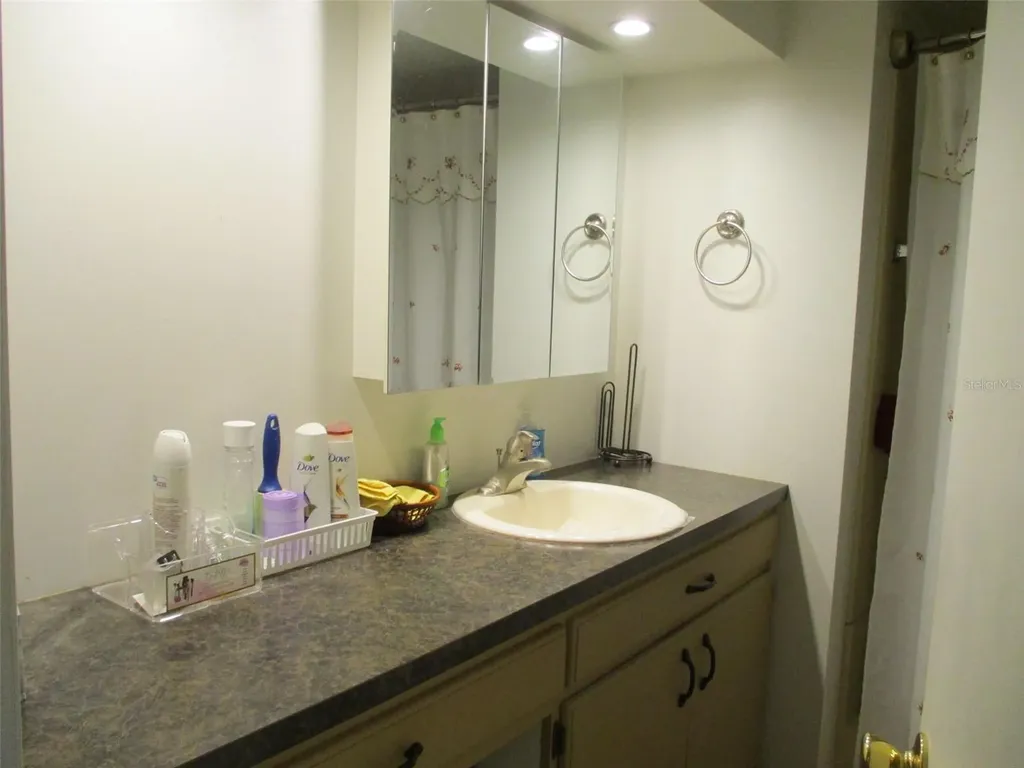 38513 Willoughby Drive Zephyrhills FL 33540