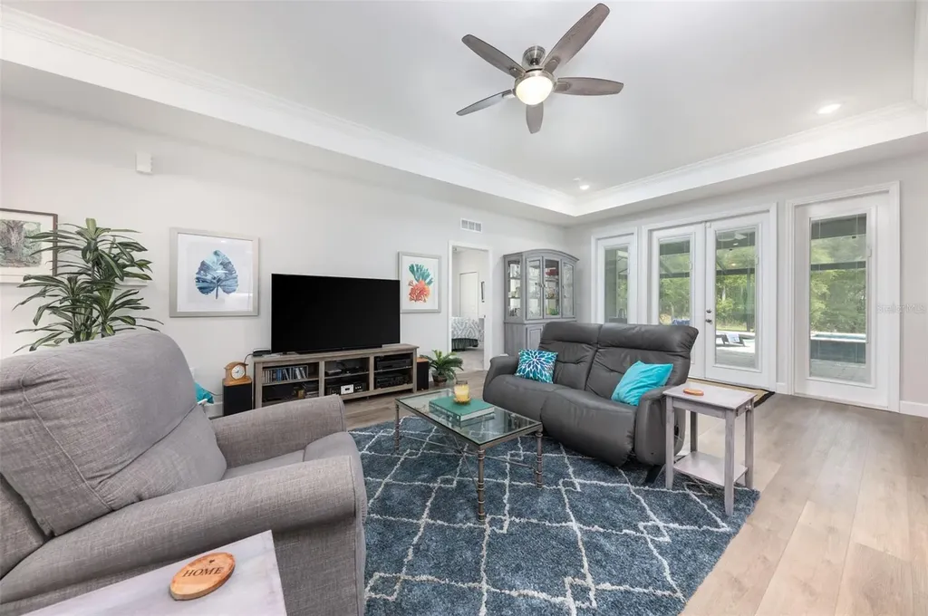 8180 NE 8th Place High Springs FL 32643