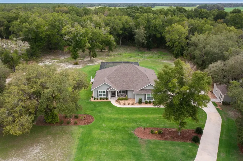 8180 NE 8th Place High Springs FL 32643