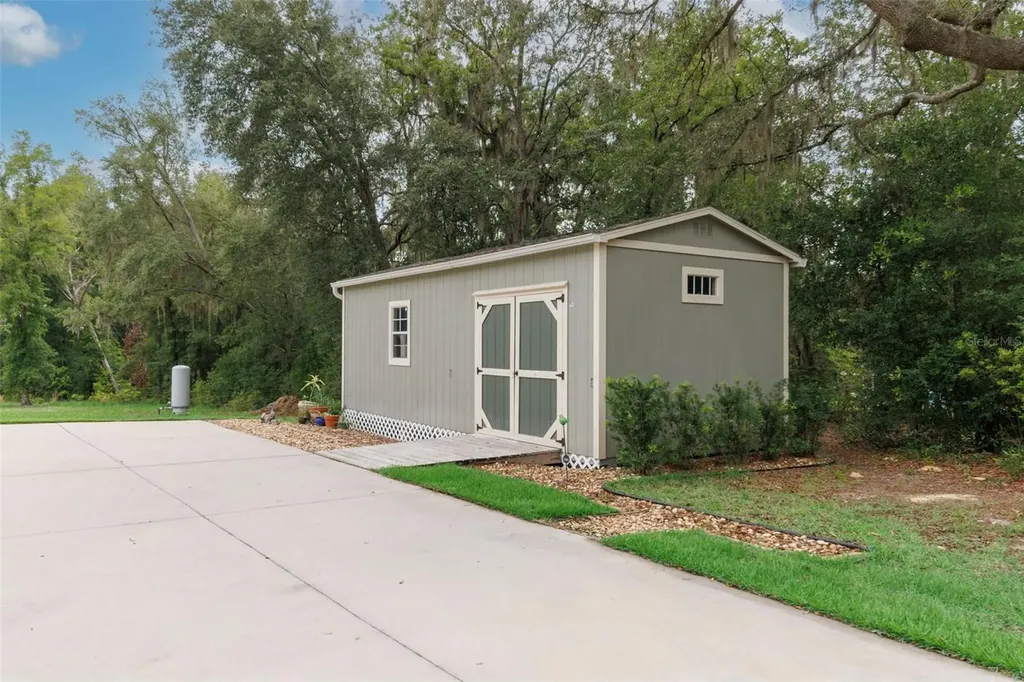 8180 NE 8th Place High Springs FL 32643
