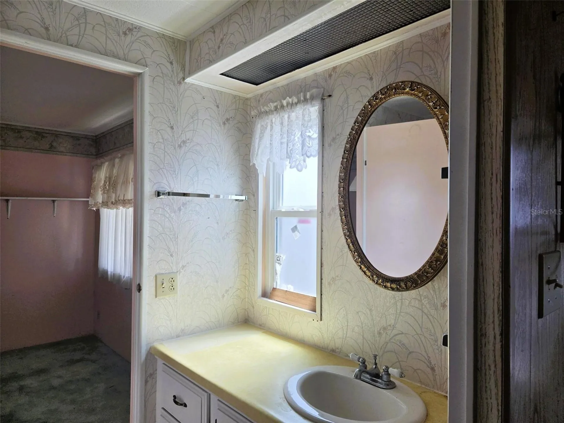 3329 Oakwood Boulevard S Sarasota FL 34237