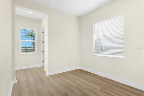 2003 Bamboo Palm Cove Bradenton FL 34212