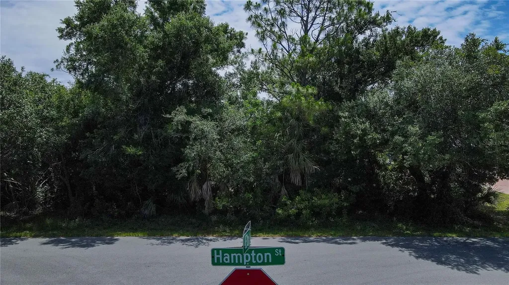 3388 Hampton Street Port Charlotte FL 33948