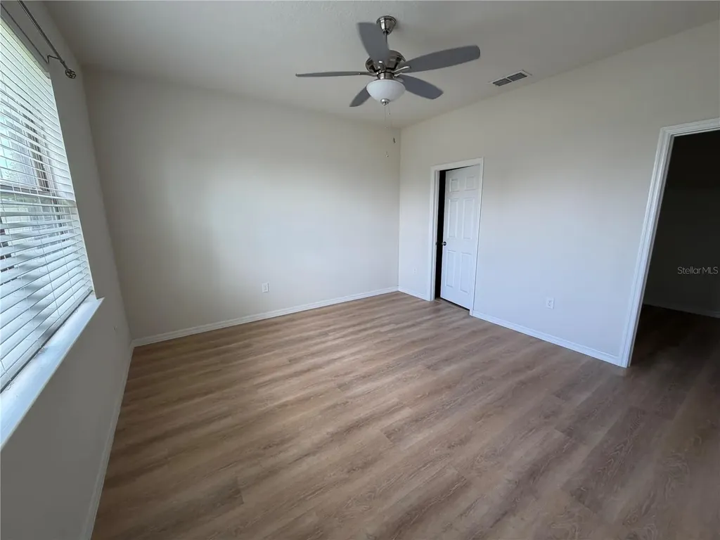 1917 Cayman Cove Circle St Cloud FL 34772