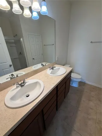 1917 Cayman Cove Circle St Cloud FL 34772