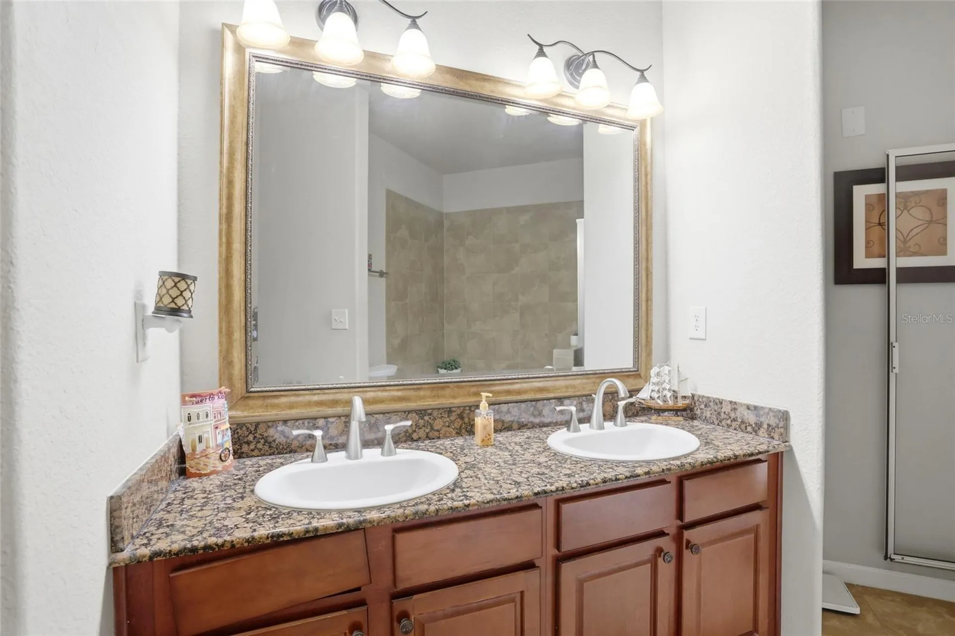 901 Charo Parkway Davenport FL 33897