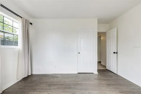 24 NW 42nd Terrace Plantation FL 33317