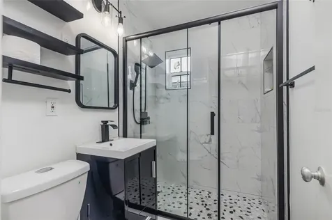 24 NW 42nd Terrace Plantation FL 33317