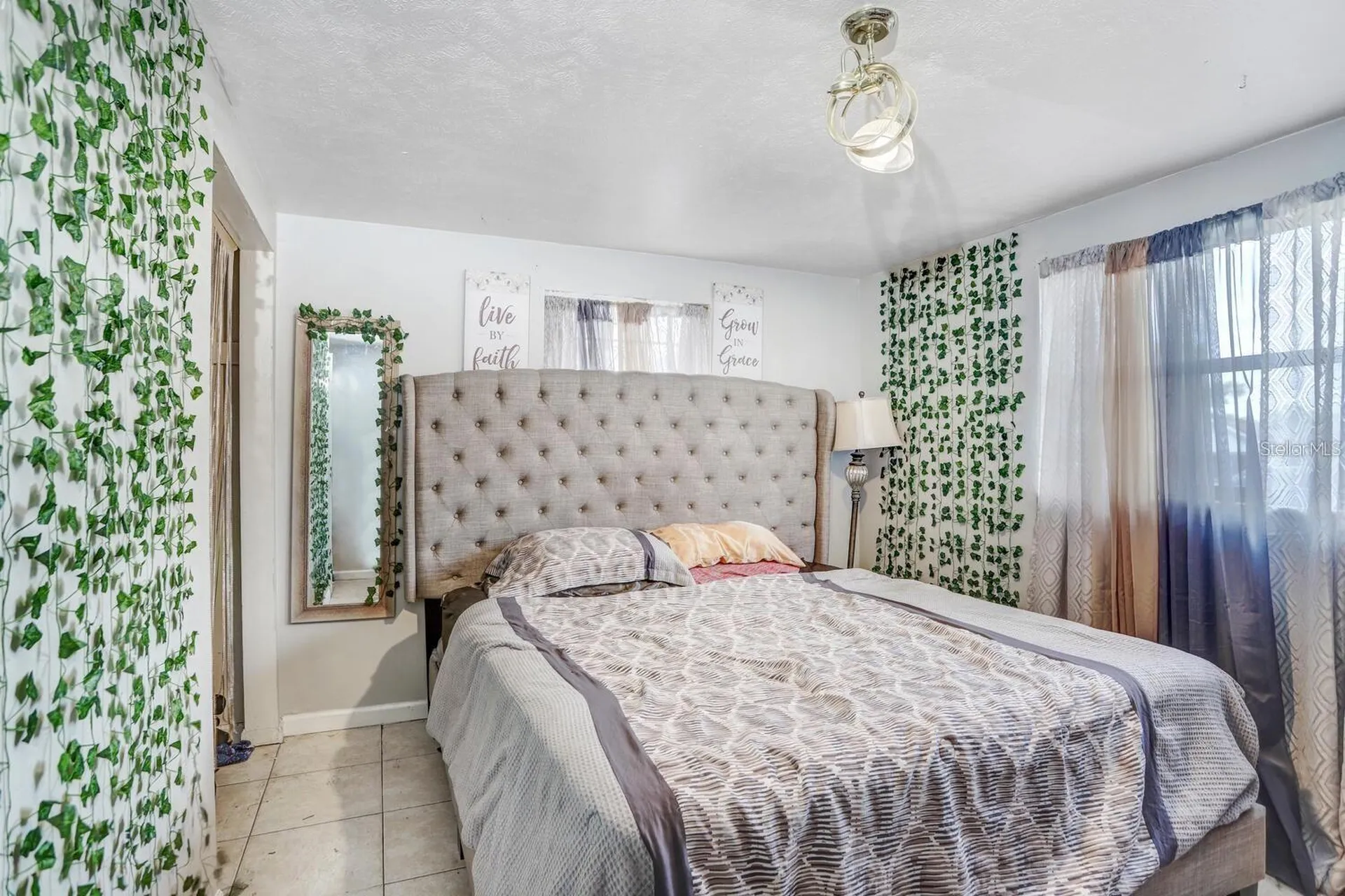 4833 Ashland Drive Tampa FL 33610