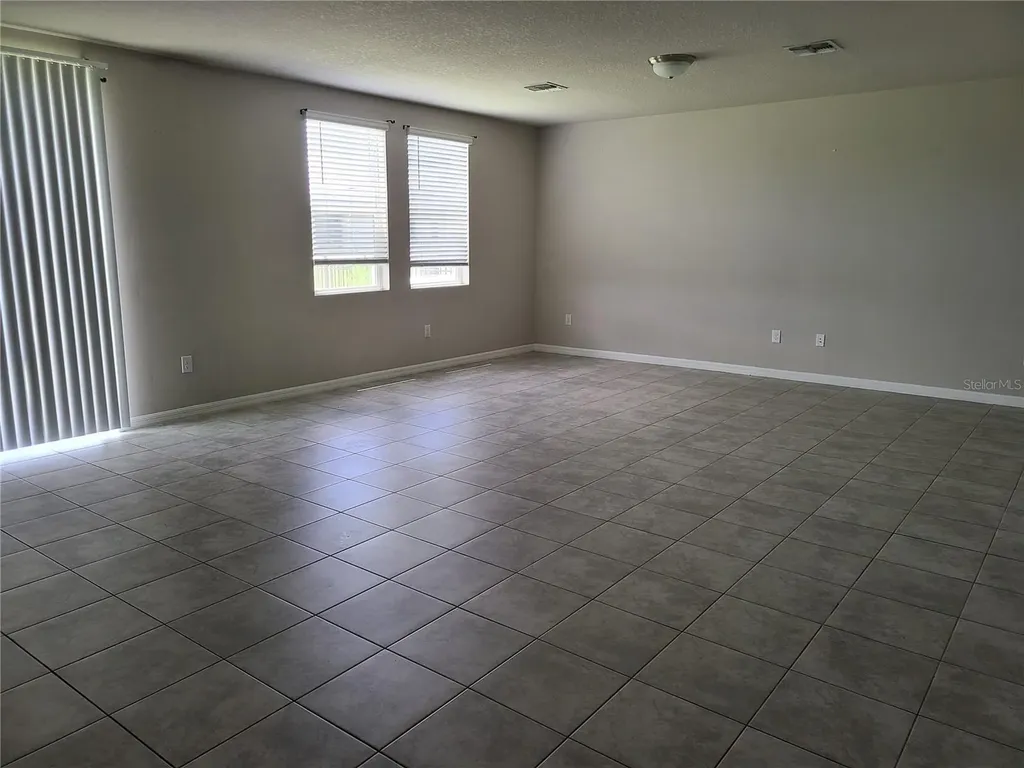 10217 Daybreak Glen Parrish FL 34219