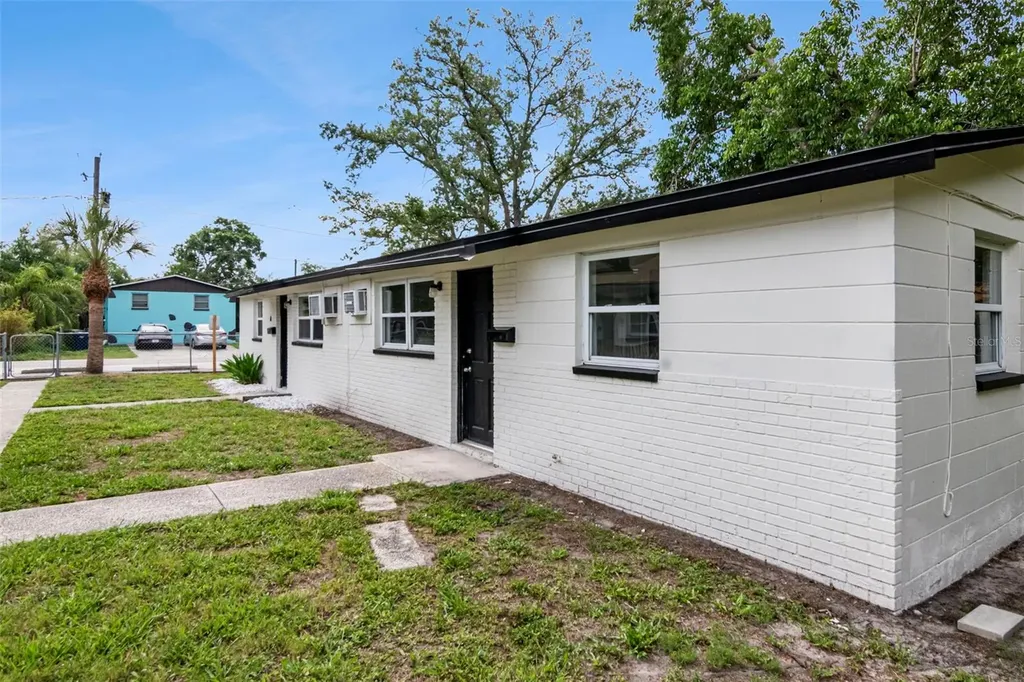 6713 S Kissimmee Street Tampa FL 33616