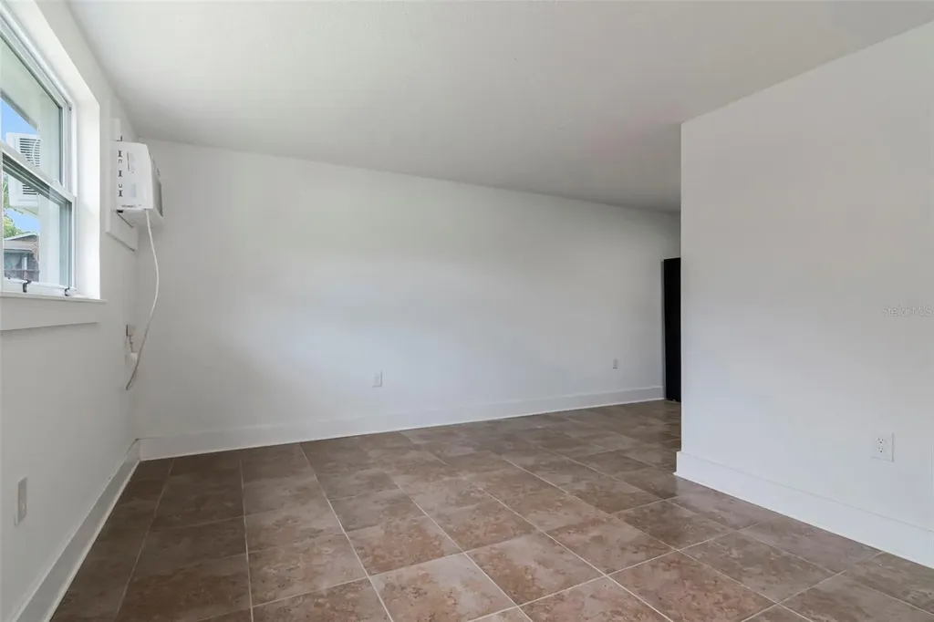 6713 S Kissimmee Street Tampa FL 33616