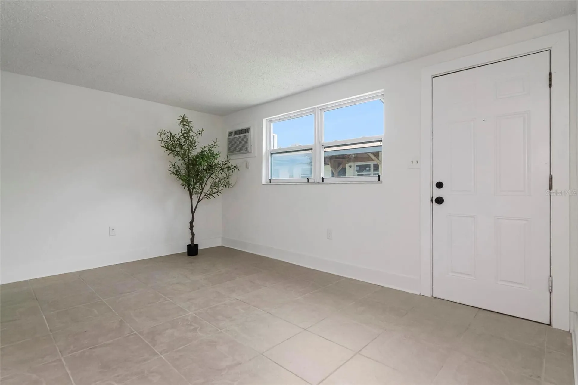 6713 S Kissimmee Street Tampa FL 33616