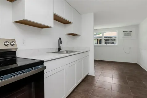 6713 S Kissimmee Street Tampa FL 33616