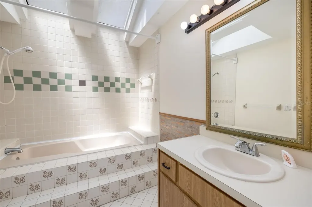 222 Parkview Drive Palm Coast FL 32164
