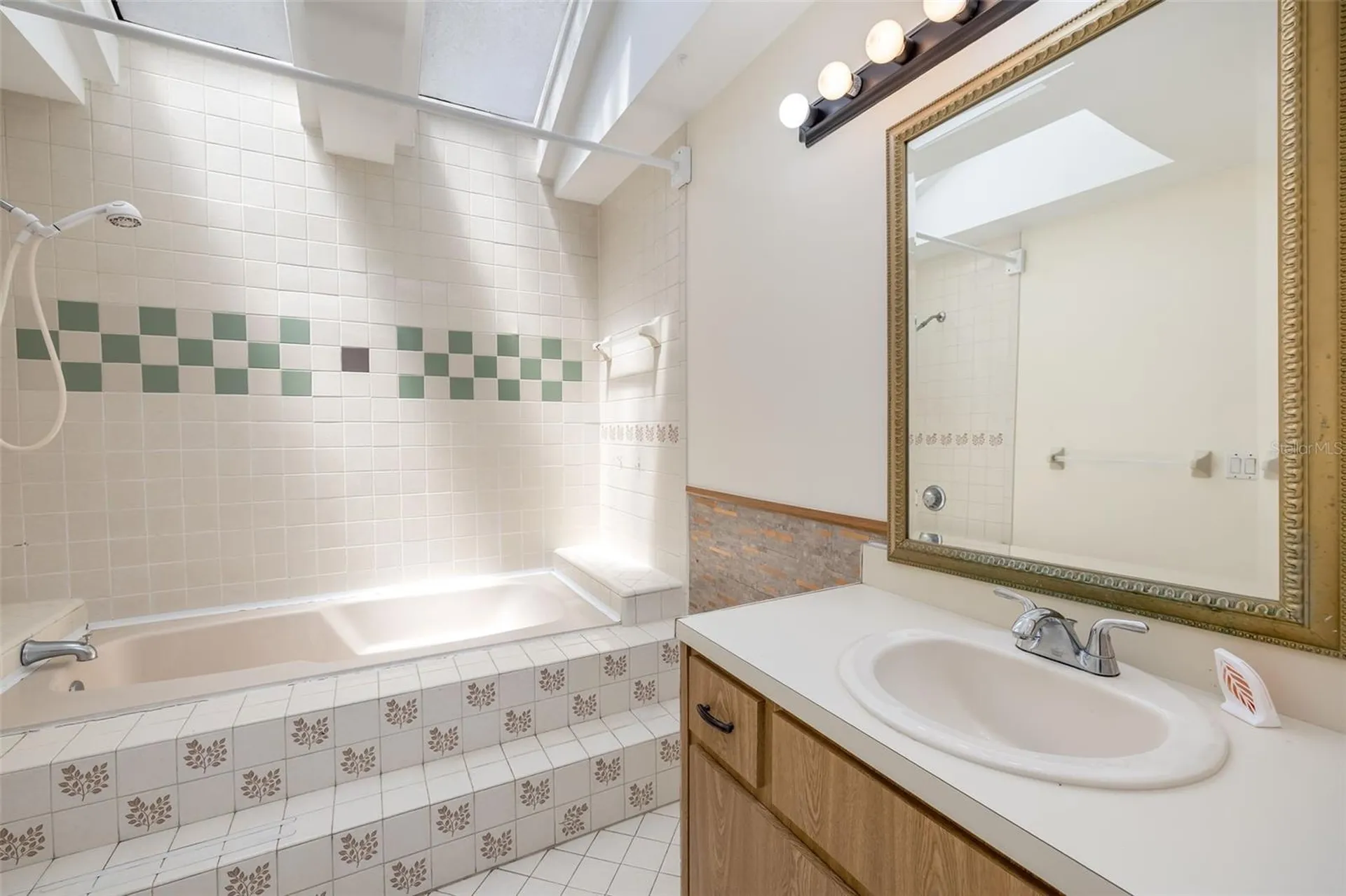 222 Parkview Drive Palm Coast FL 32164