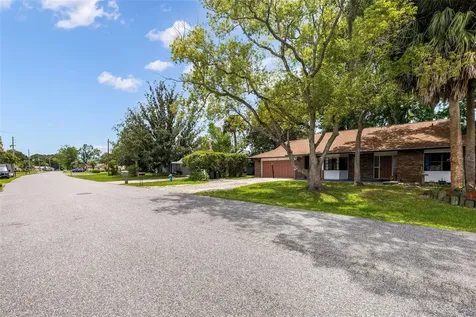222 Parkview Drive Palm Coast FL 32164