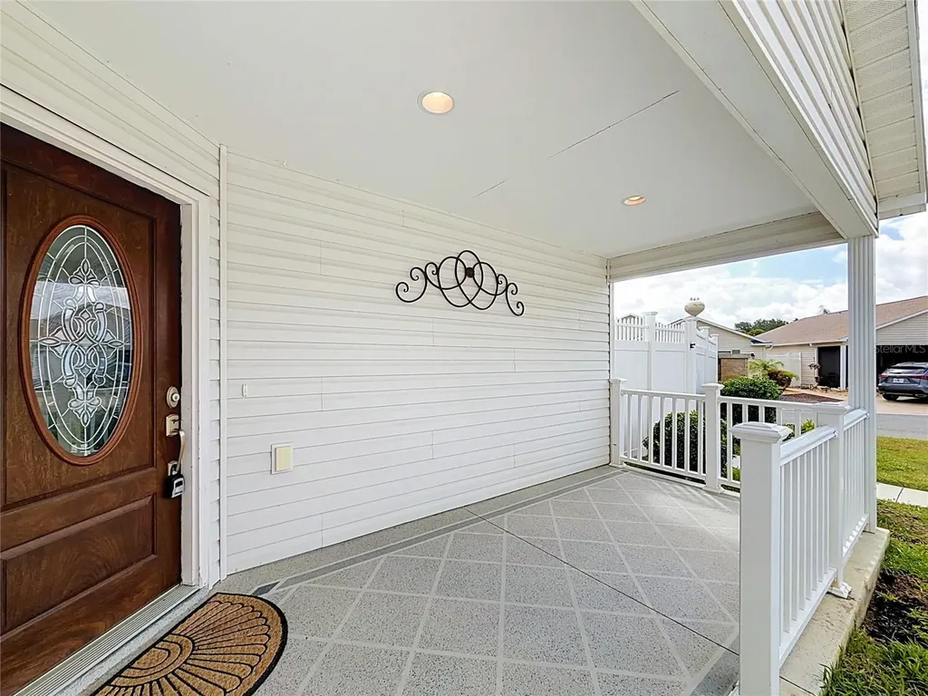 2565 Lindewood Street The Villages FL 32163
