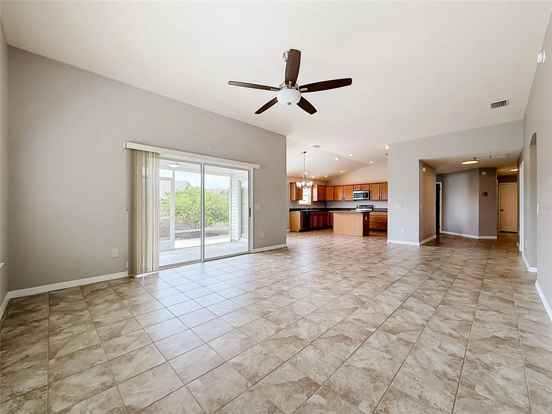 2565 Lindewood Street The Villages FL 32163