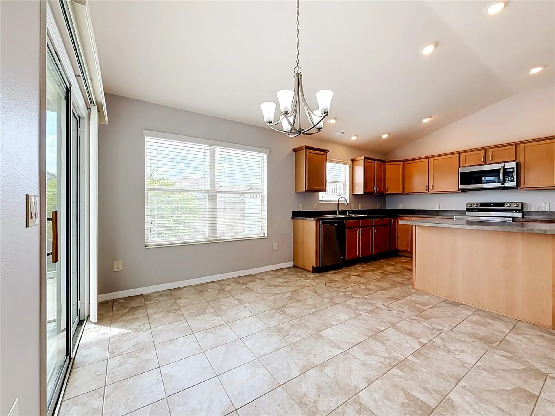 2565 Lindewood Street The Villages FL 32163