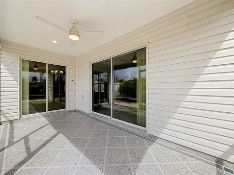 2565 Lindewood Street The Villages FL 32163
