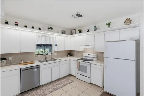 8212 Gandy Way Orlando FL 32810