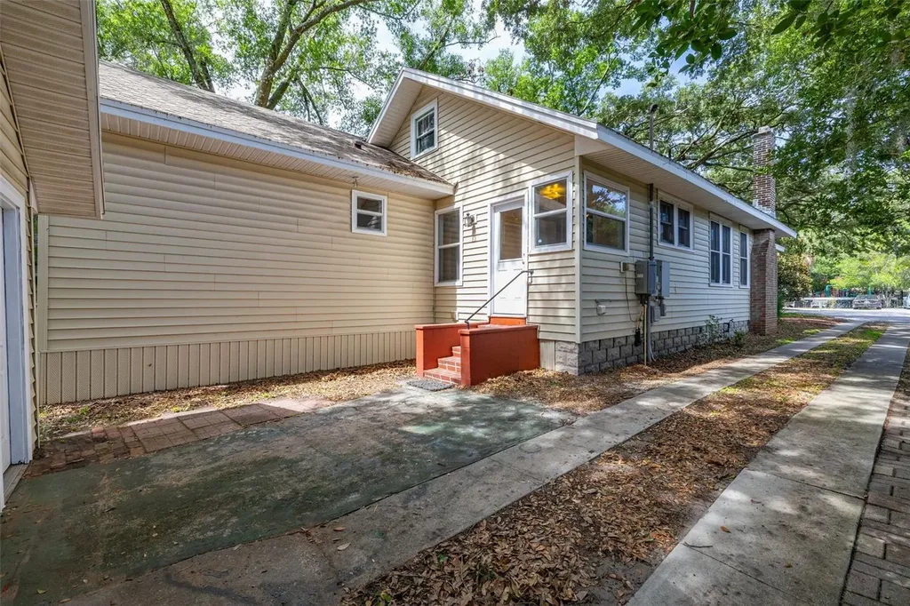 738 S Pennsylvania Avenue Winter Park FL 32789
