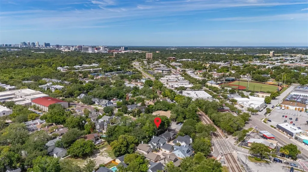 738 S Pennsylvania Avenue Winter Park FL 32789
