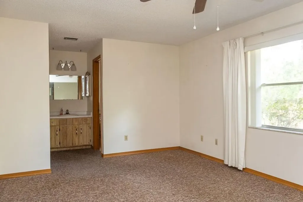919 E Michigan Avenue Deland FL 32724