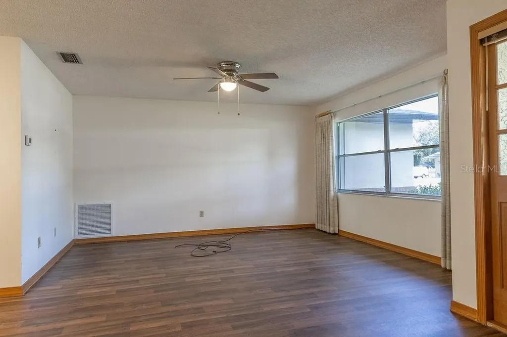 919 E Michigan Avenue Deland FL 32724