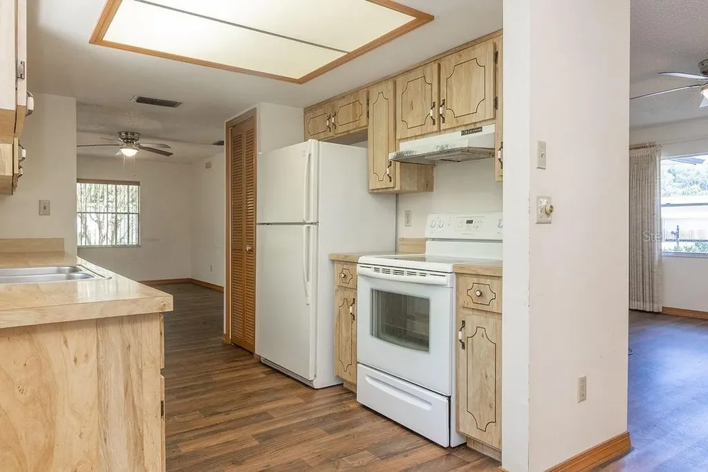 919 E Michigan Avenue Deland FL 32724