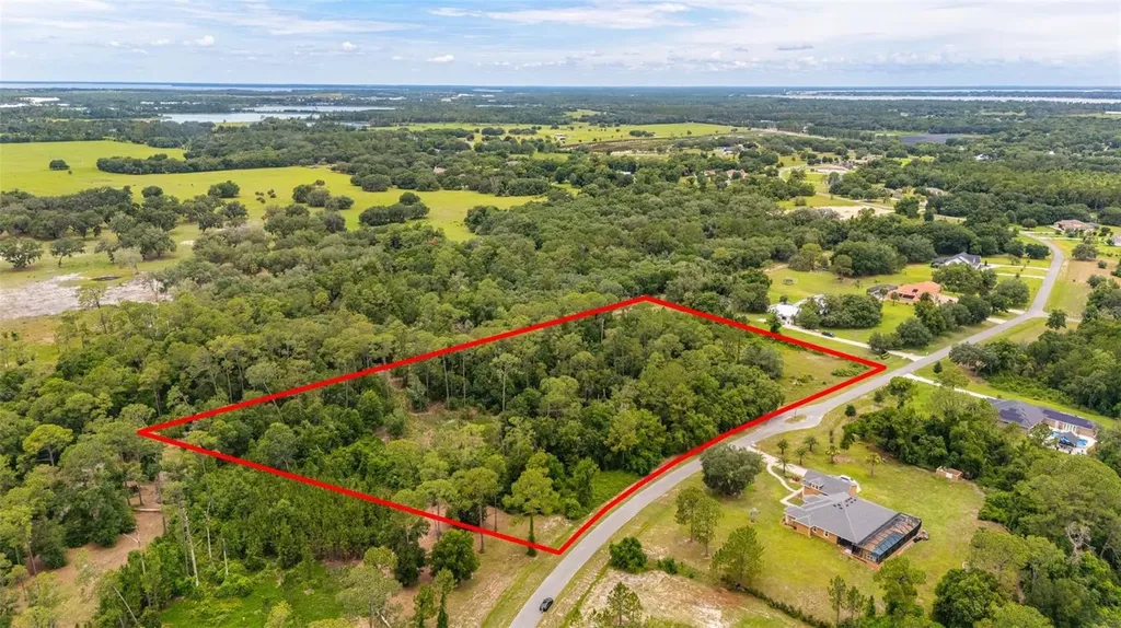 27037 Grand Oak Lane Tavares FL 32778