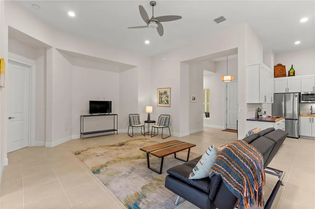 5090 Greens Drive Lady Lake FL 32159