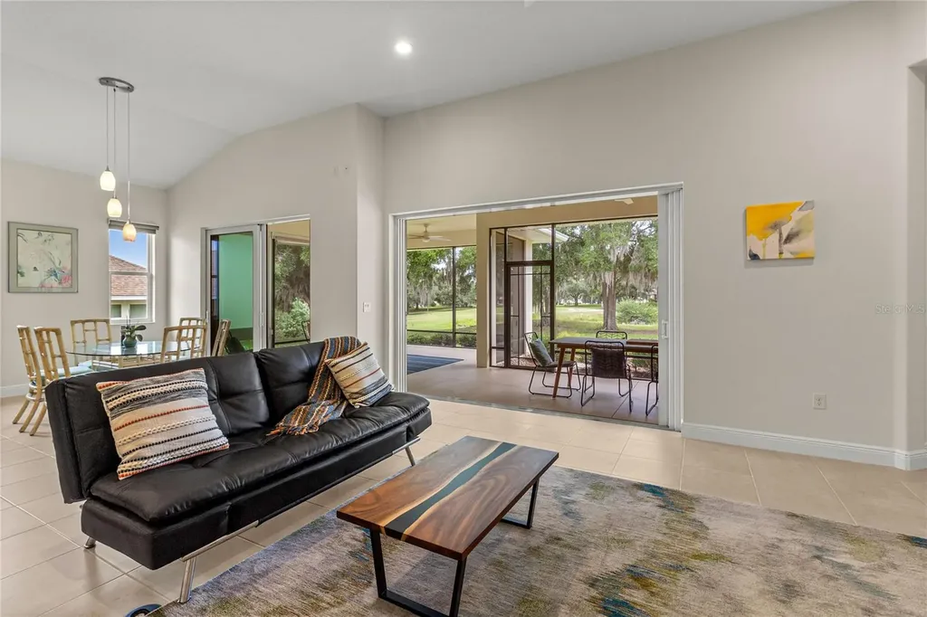 5090 Greens Drive Lady Lake FL 32159