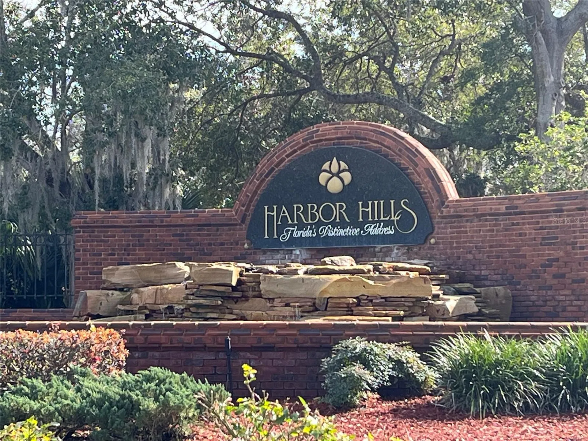 5090 Greens Drive Lady Lake FL 32159