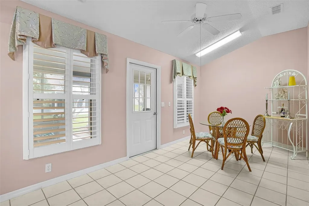 2124 Barbosa Court Lady Lake FL 32159